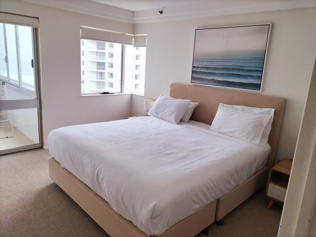 Aparthotel Marriner Views Gold Coast Esterno foto