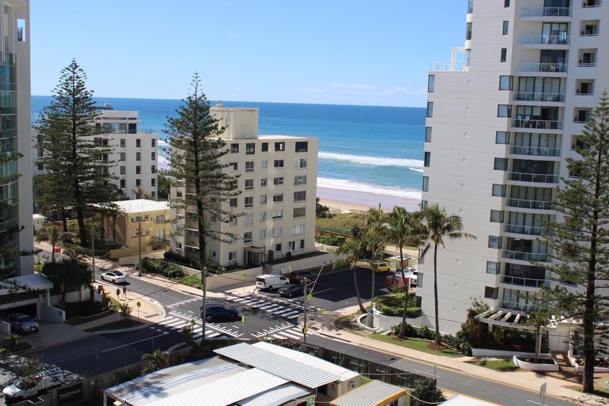 Aparthotel Marriner Views Gold Coast Esterno foto